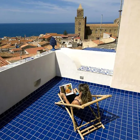 Modern Holiday In With Terrace Ferienhaus